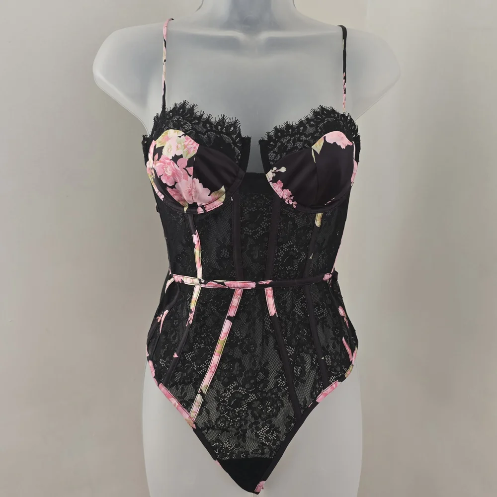 FOR LOVE & LEMONS x Victorias Secret Melrose Bodysuit w/Matching Skirt - Picture 4 of 13